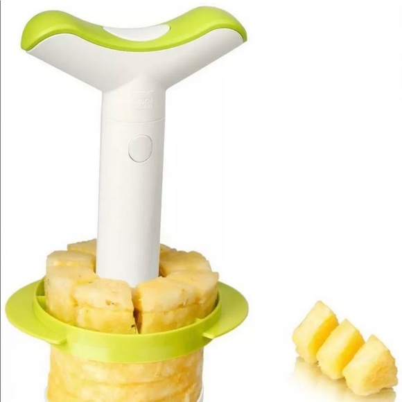 Pineapple Slicer and Wedger - Picture 3 of 8
